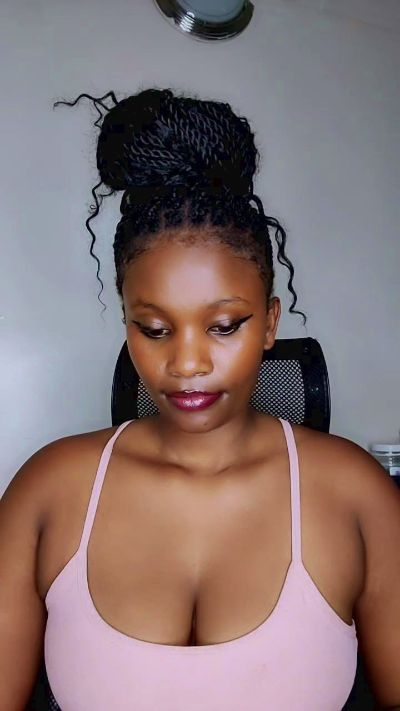 Ebbonylover live cam on Cam4