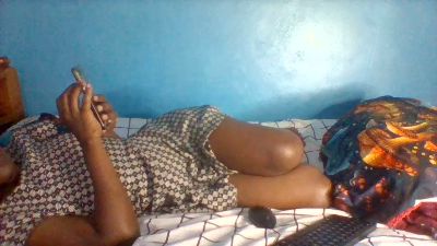Ebon_fantasy live cam on Cam4