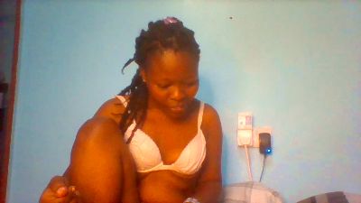 Ebon_fantasy live cam on Cam4