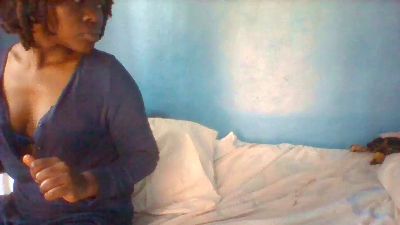 Ebon_fantasy live cam on Cam4