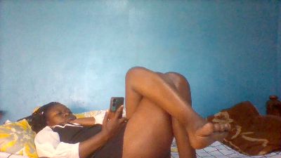 Ebon_fantasy live cam on Cam4