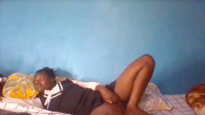 Ebon_fantasy live cam on Cam4