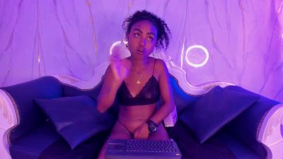 EbonnyBunny live cam on Cam4