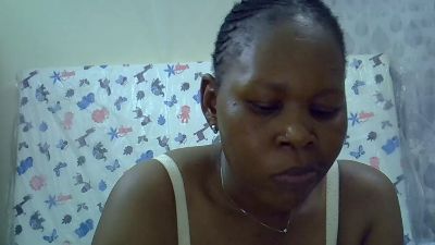 Ebony_Maya live cam on Cam4