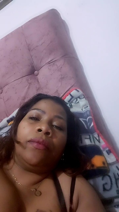Ebony_sezy live cam on Cam4