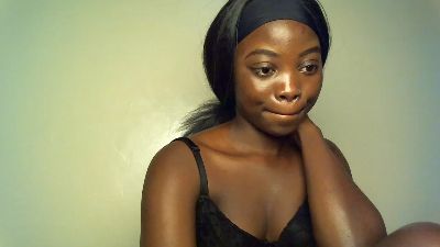 Ebony_slut69_ live cam on Cam4