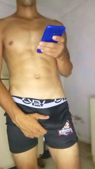 Edi1923 live cam on Cam4