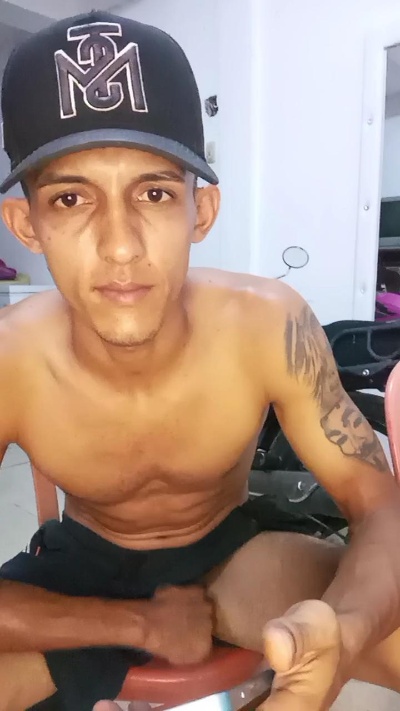 Edi1923 live cam on Cam4