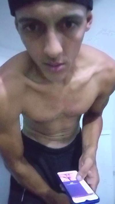 Edi1923 live cam on Cam4