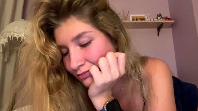 EdieBoccio live cam on Cam4