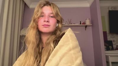 EdieBoccio live cam on Cam4
