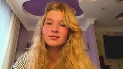 EdieBoccio live cam on Cam4