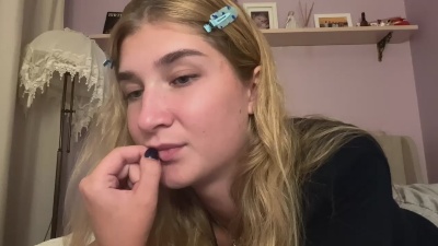 EdieBoccio live cam on Cam4