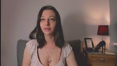 EdieFaboulous live cam on Cam4