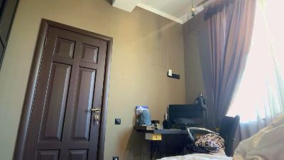 EdieSahu live cam on Cam4