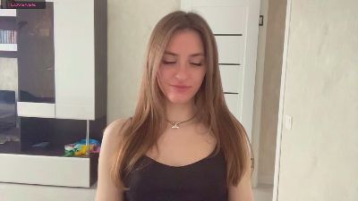 EdinaHatt live cam on Cam4