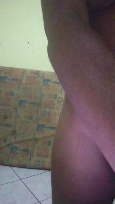 Edisafadinha live cam on Cam4