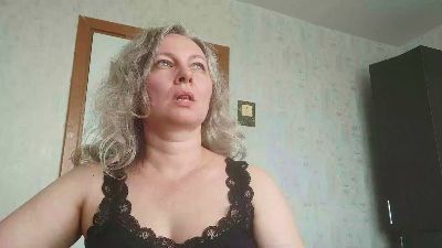 EdithManning live cam on Cam4
