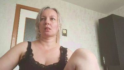 EdithManning live cam on Cam4