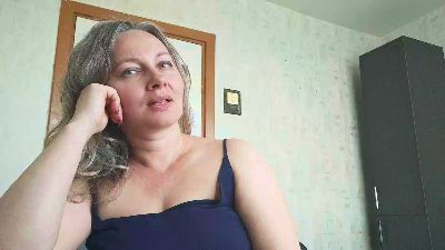 EdithManning live cam on Cam4
