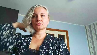 EdithManning live cam on Cam4