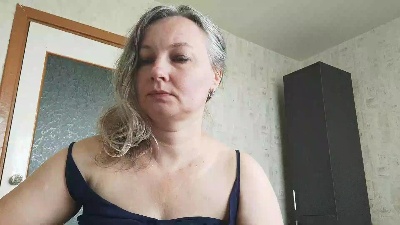 EdithManning live cam on Cam4