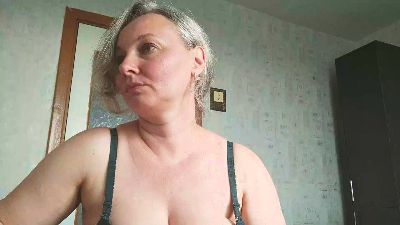 EdithManning live cam on Cam4