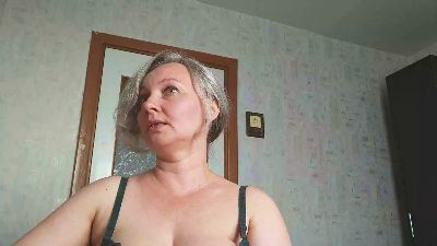 EdithManning live cam on Cam4