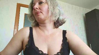 EdithManning live cam on Cam4