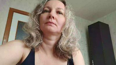 EdithManning live cam on Cam4