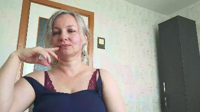 EdithManning live cam on Cam4