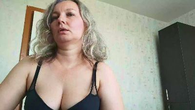 EdithManning live cam on Cam4