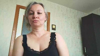 EdithManning live cam on Cam4