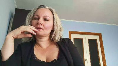 EdithManning live cam on Cam4