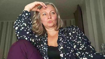 EdithManning live cam on Cam4