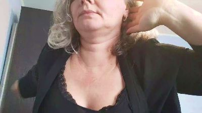 EdithManning live cam on Cam4