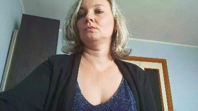 EdithManning live cam on Cam4