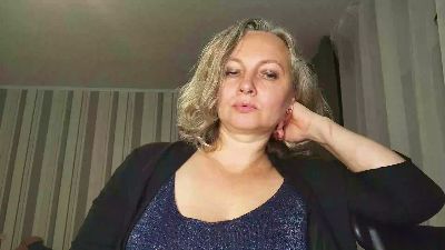 EdithManning live cam on Cam4