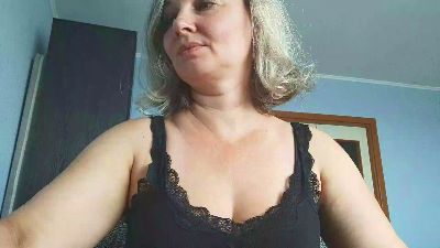 EdithManning live cam on Cam4