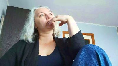 EdithManning live cam on Cam4