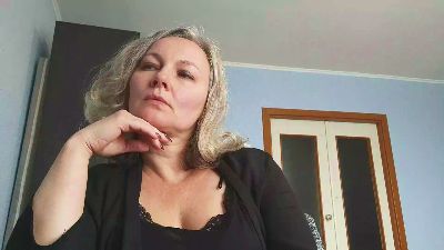 EdithManning live cam on Cam4