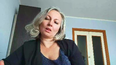 EdithManning live cam on Cam4