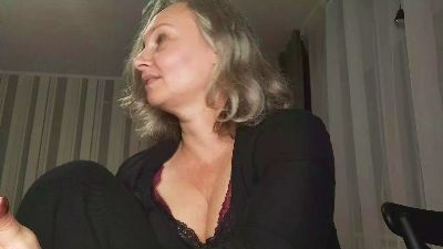 EdithManning live cam on Cam4