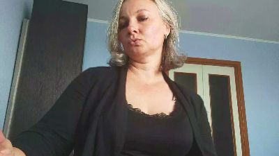 EdithManning live cam on Cam4