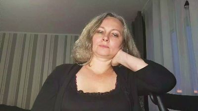 EdithManning live cam on Cam4