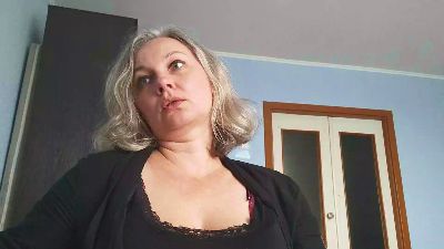EdithManning live cam on Cam4
