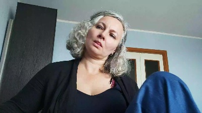 EdithManning live cam on Cam4