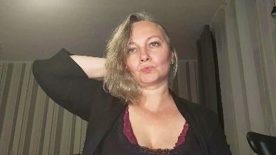 EdithManning live cam on Cam4