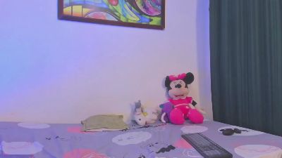 Ednajarat live cam on Cam4