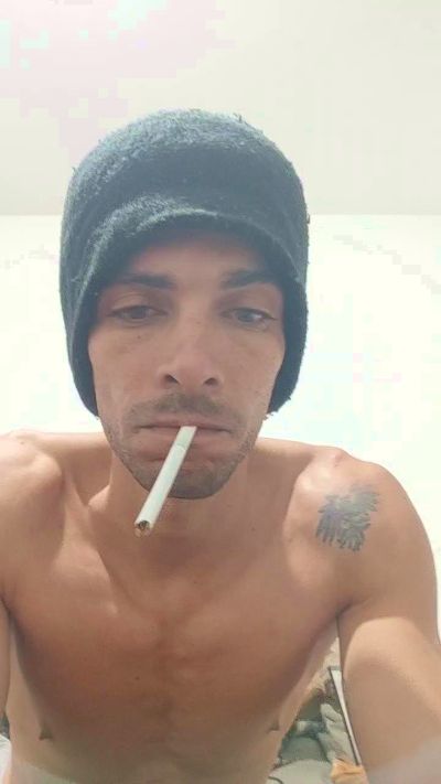 Edson4 live cam on Cam4